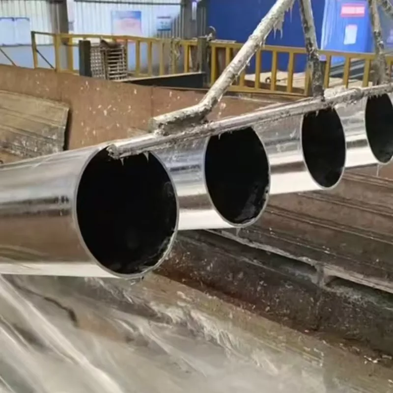 जस्ती गोल पाइप